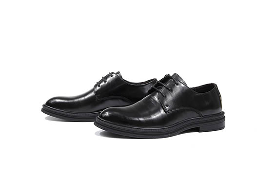 男士皮鞋商標(biāo)注冊哪一類？