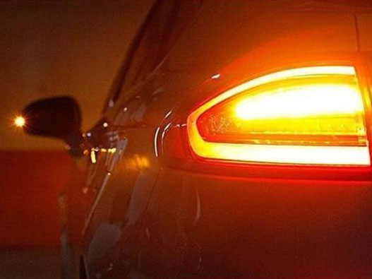 車尾燈商標注冊哪一類？