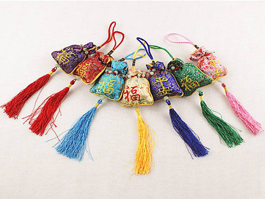 節(jié)日掛包商標(biāo)注冊(cè)哪一類？